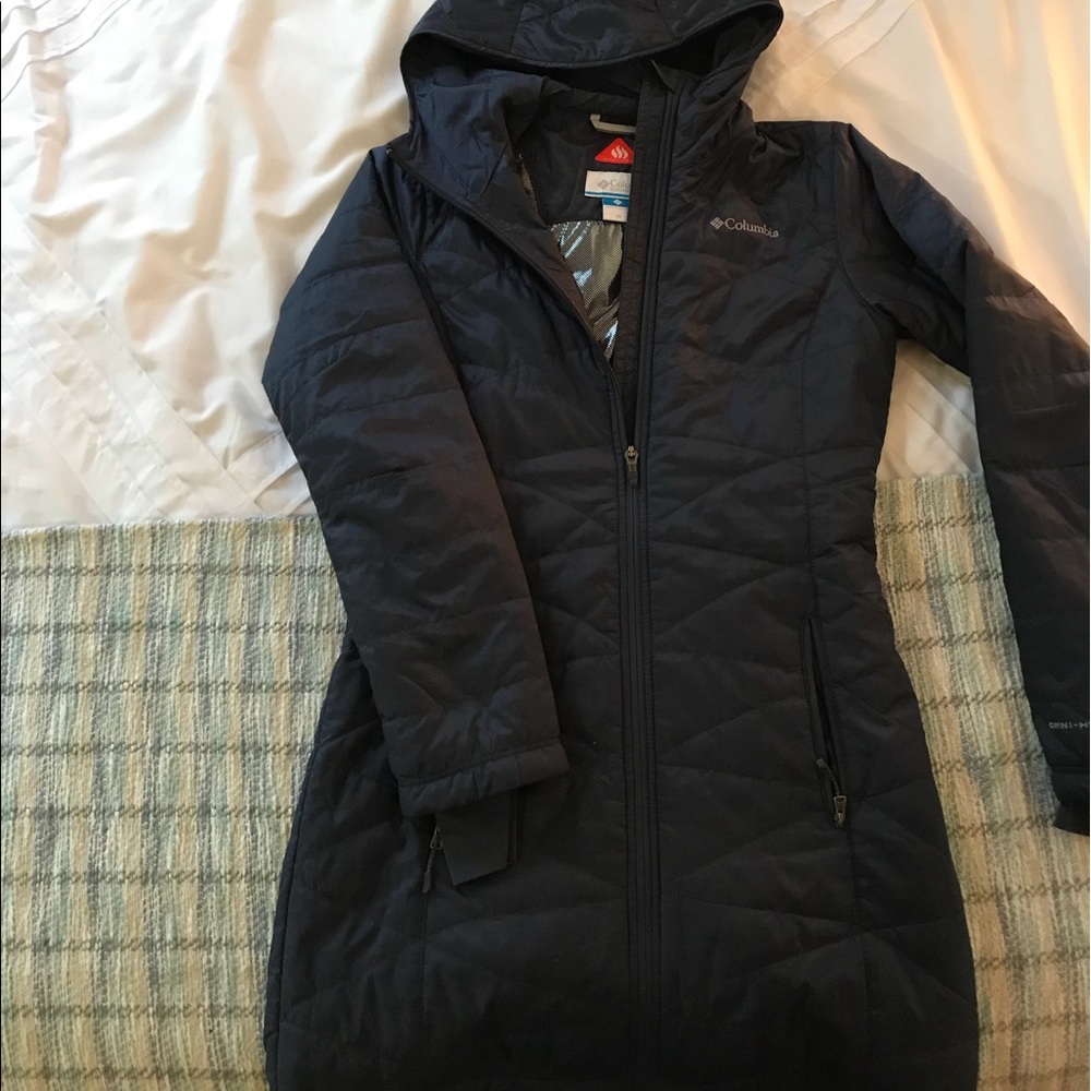 Long Navy Fitted Puffy Jacket